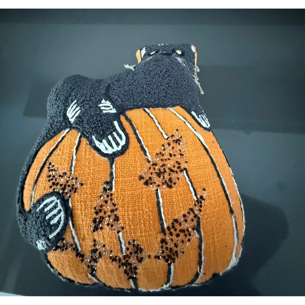 Peking Handcraft Halloween Black Cat on Pumpkin Throw Pillow Beaded Embroidered